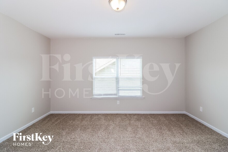 Building Photo - 209 Prescott Cir