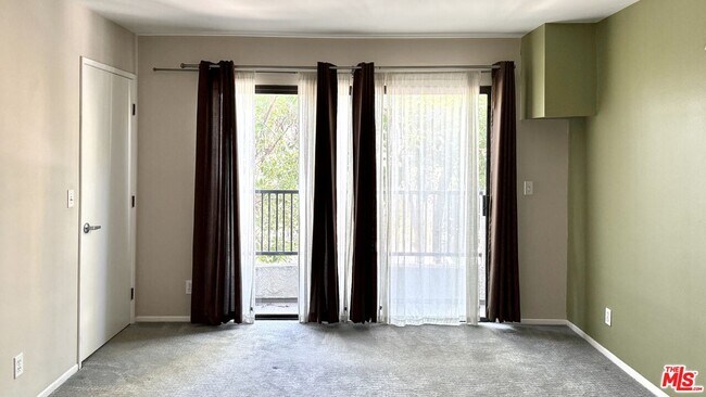 Building Photo - 1802 20th St