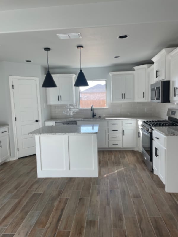 Building Photo - 3631 120th St