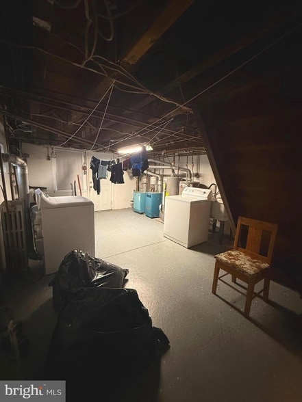 Building Photo - 4401 Bleigh Ave