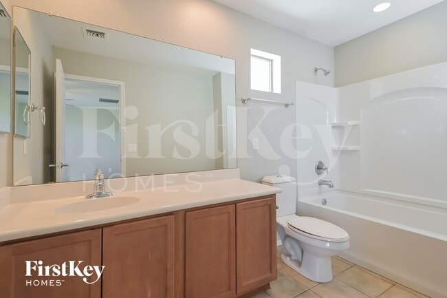 Building Photo - 10621 E Singing Canyon Dr