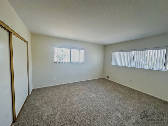 Building Photo - Homes Management - 1bd/1ba Vermont Villas ...