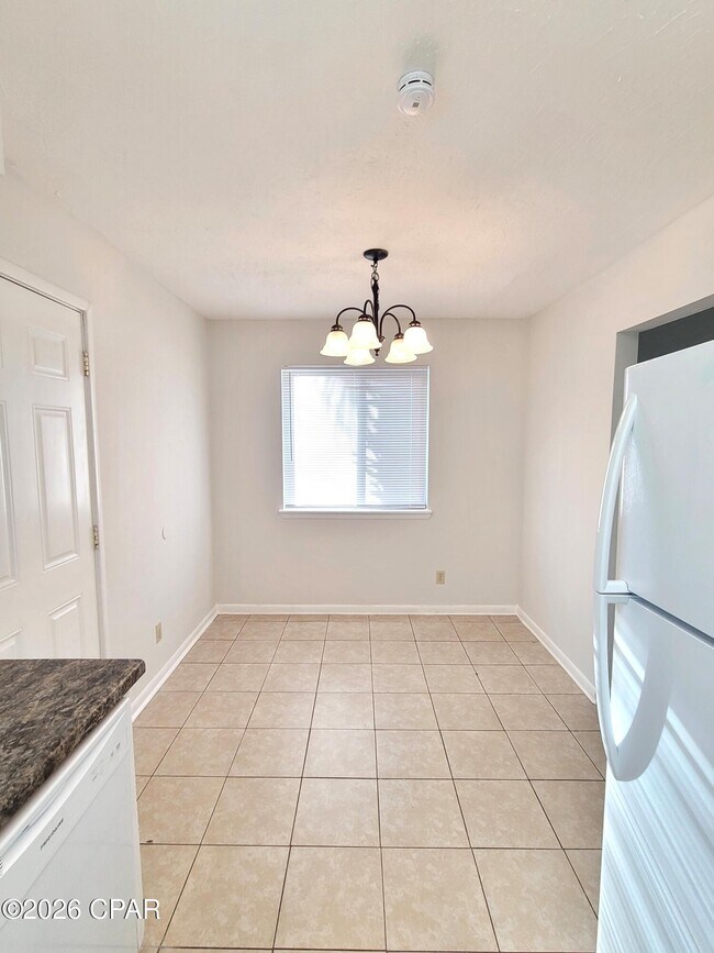 Building Photo - 1727 Illinois Ave