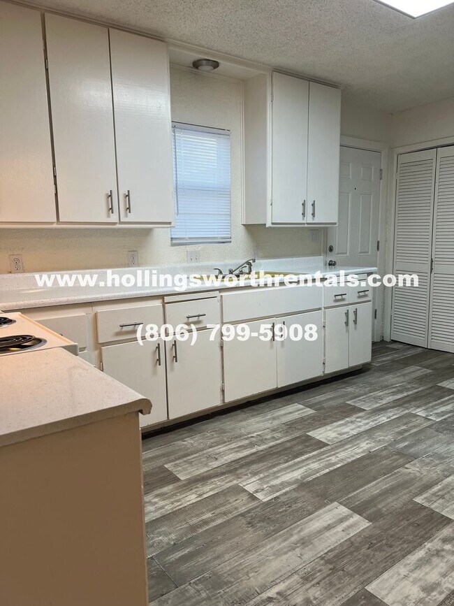 Building Photo - Large 2 bed 2 bath house in Tech Terrace