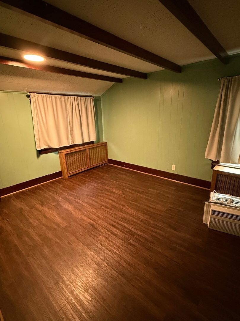 Building Photo - 18 Fairfield Ave