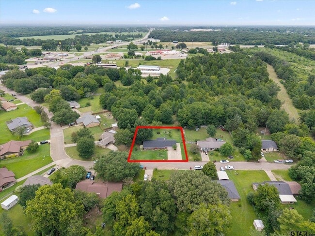Building Photo - 524 Park Ln