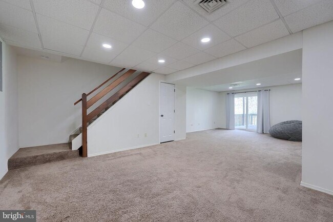 Building Photo - 604 Rockwood Dr