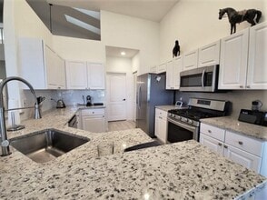 Building Photo - 46 Pinnacle Cove