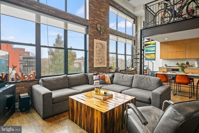 Building Photo - 1111 W St NW