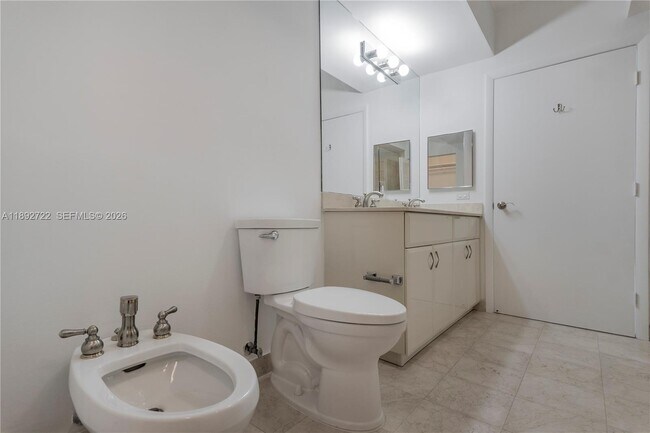 Building Photo - 6365 Collins Ave