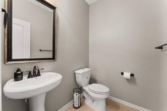 Building Photo - 4530 Miraval Loop