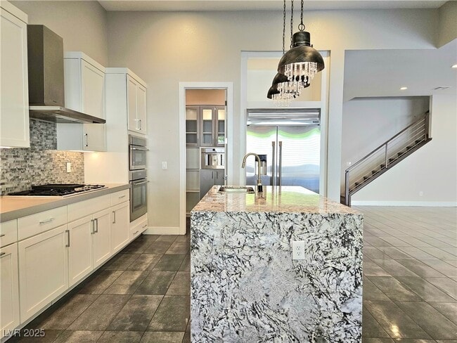 Building Photo - 12374 Skyracer Dr