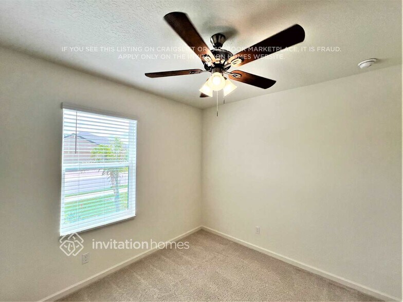 Building Photo - 533 Seaspray Dr