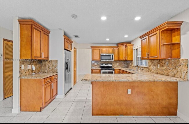 Building Photo - 9034 SW 163rd Terrace