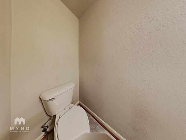 Building Photo - 3088 Rosewalk Dr