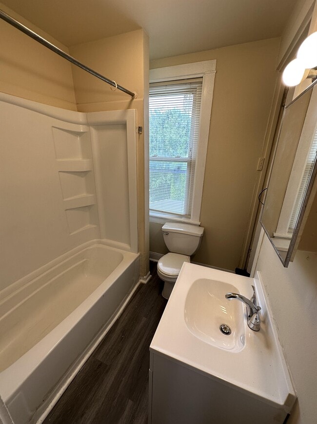 Building Photo - 326 Beaver St