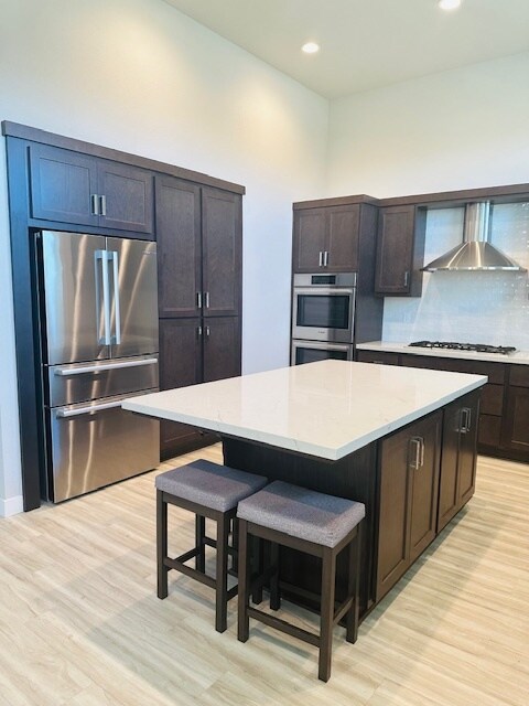 Building Photo - 361 Vinterra Ct