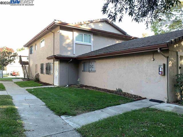 Building Photo - 2114 Peppertree Way