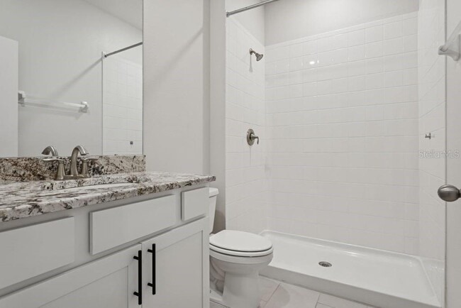 Building Photo - 32959 Sand Creek Dr