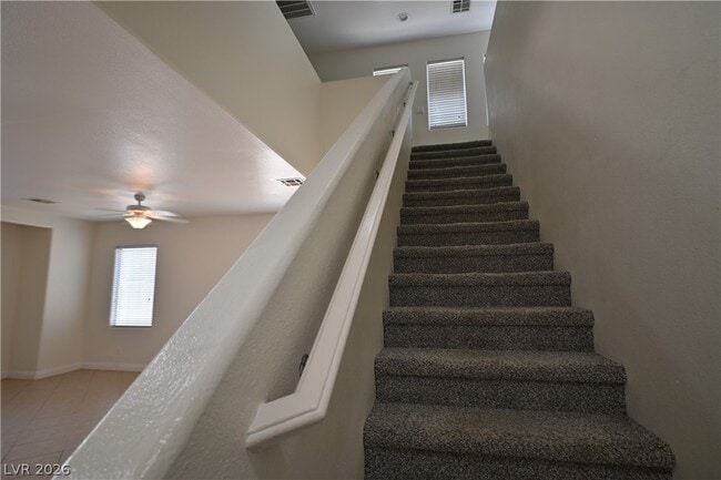 Building Photo - 5472 Overlook Valley St
