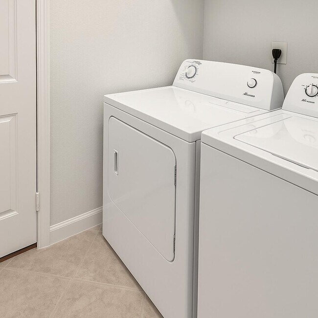 Building Photo - 5124 NW 30th Terrace