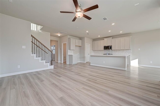 Building Photo - 3433 Acacia Grv Ln