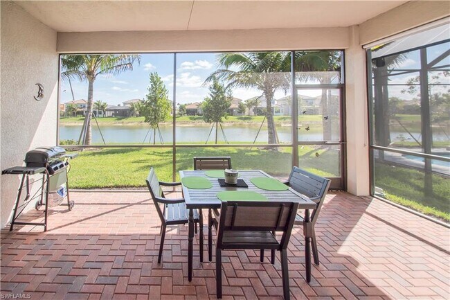 Building Photo - 4405 Aurora St