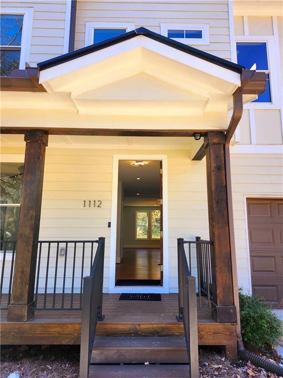 Building Photo - 1112 Shepherds Ln NE