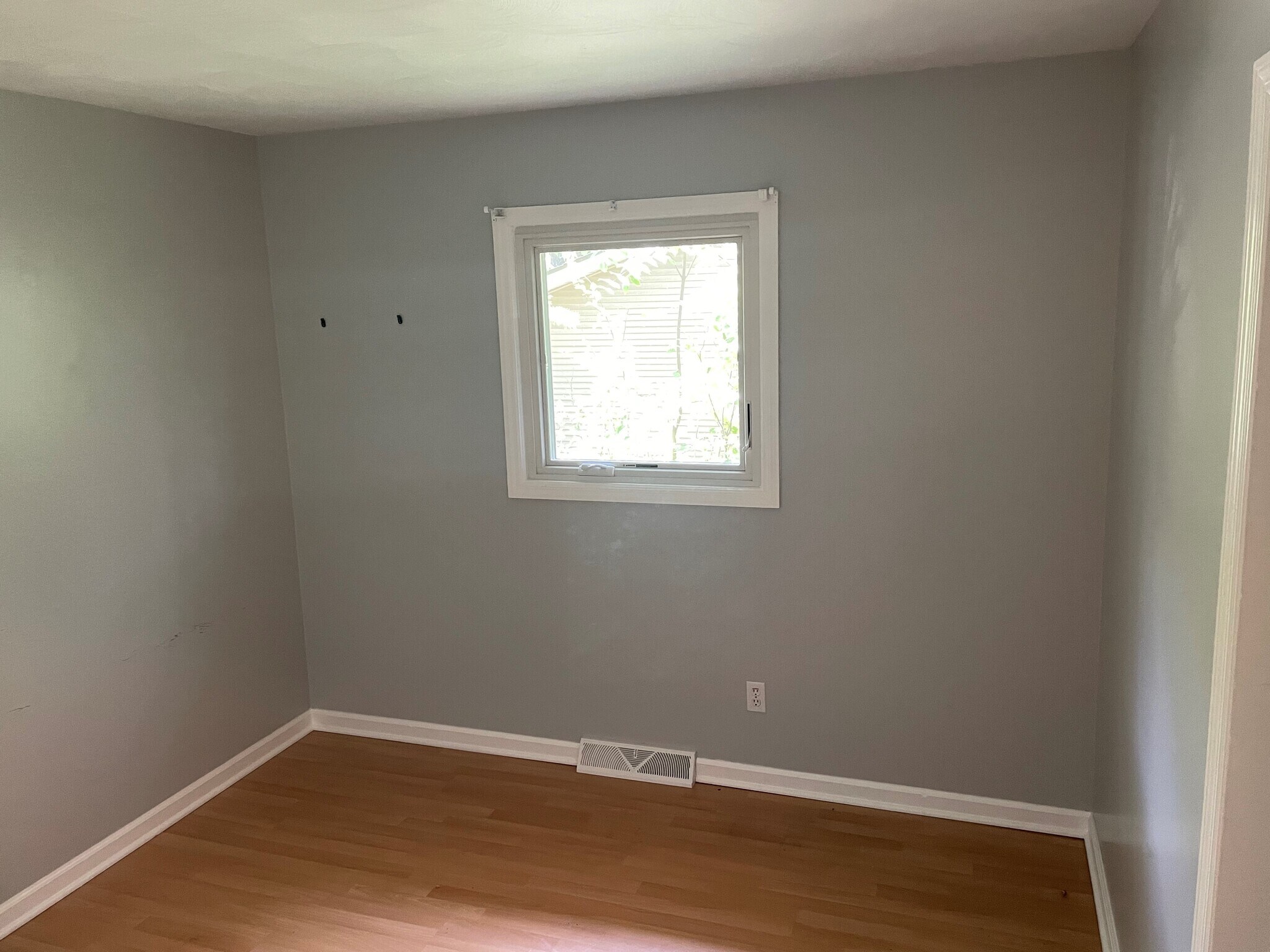 Room2 - 4152 W Curry Ct