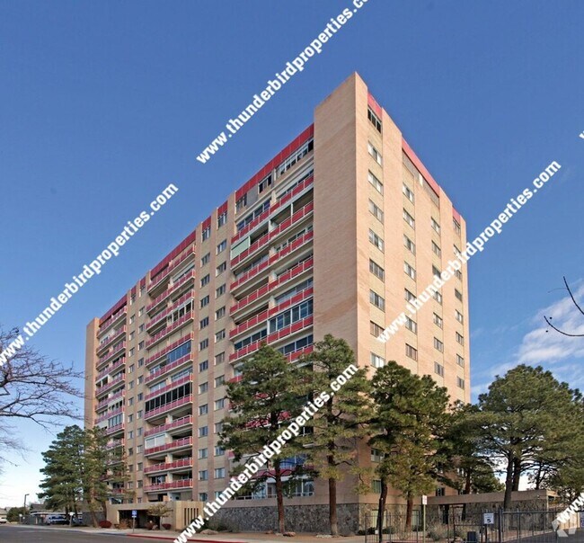 Building Photo - 1331 Park Ave SW