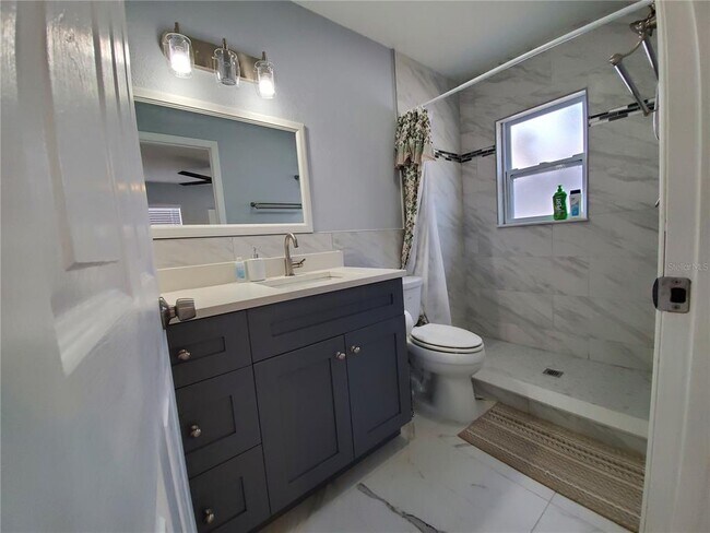 Building Photo - 4119 W Nassau St