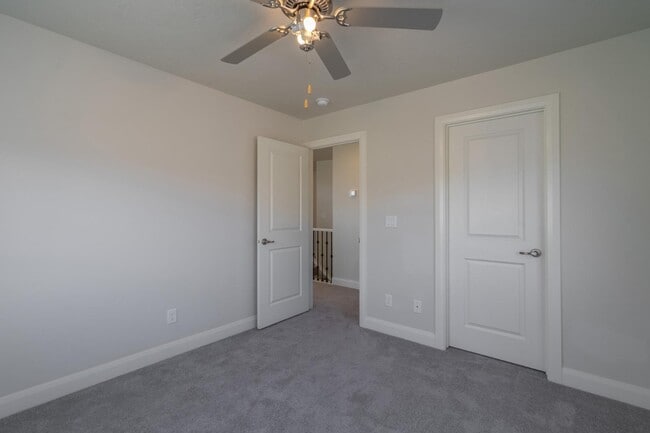 Building Photo - 548 N 550 W