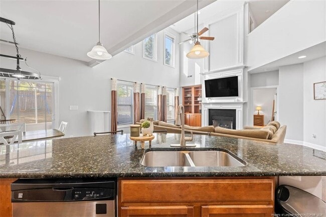 Building Photo - 76 Kentucky Derby Ln
