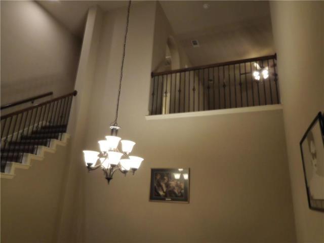 Building Photo - 961 Crystal Falls Dr