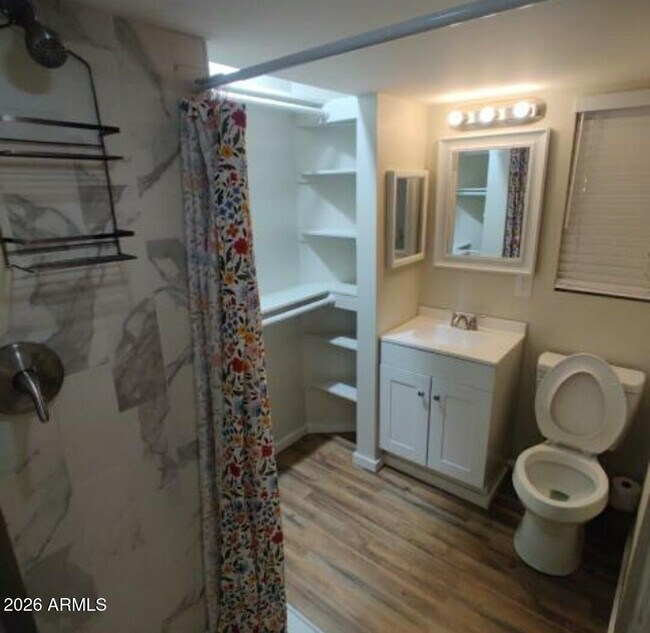 Building Photo - 2326 W Speer Trail