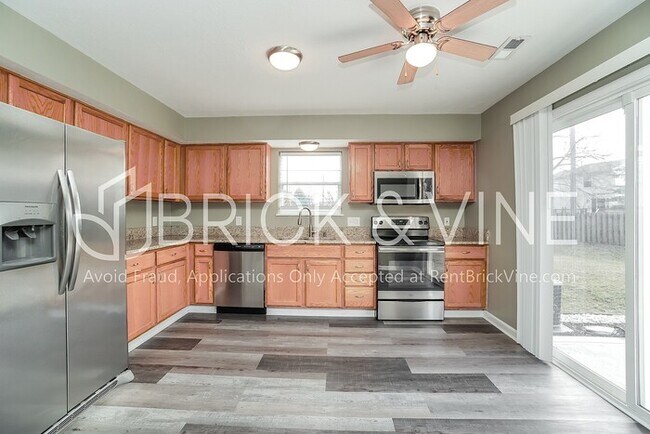 Building Photo - 6209 Nasby Dr