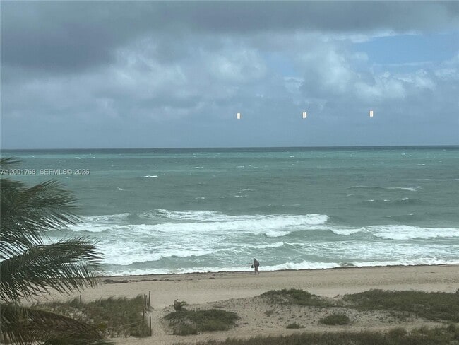 Building Photo - 710 N Ocean Blvd