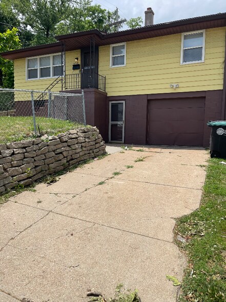 Building Photo - 4514 N 36th Ave