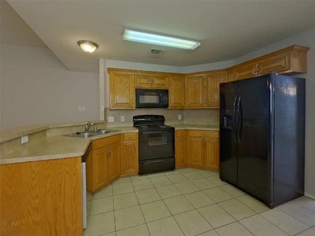 Building Photo - 10712 Braemoor Dr