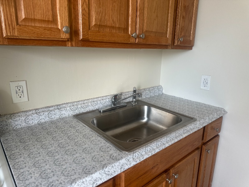 Building Photo - 895 Main St