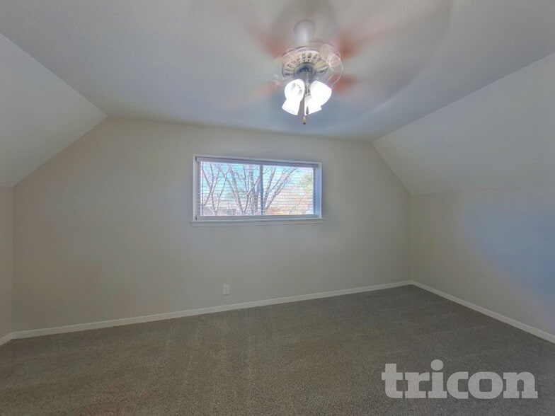 Building Photo - 1133 Norwood Dr