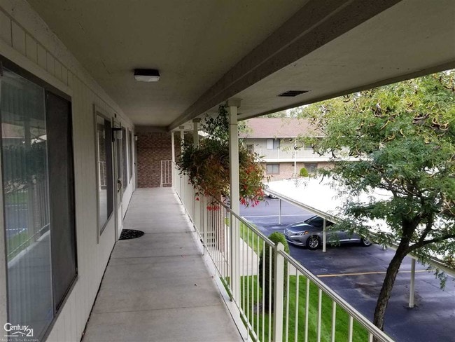 Building Photo - 39495 Harrison Bay Ct