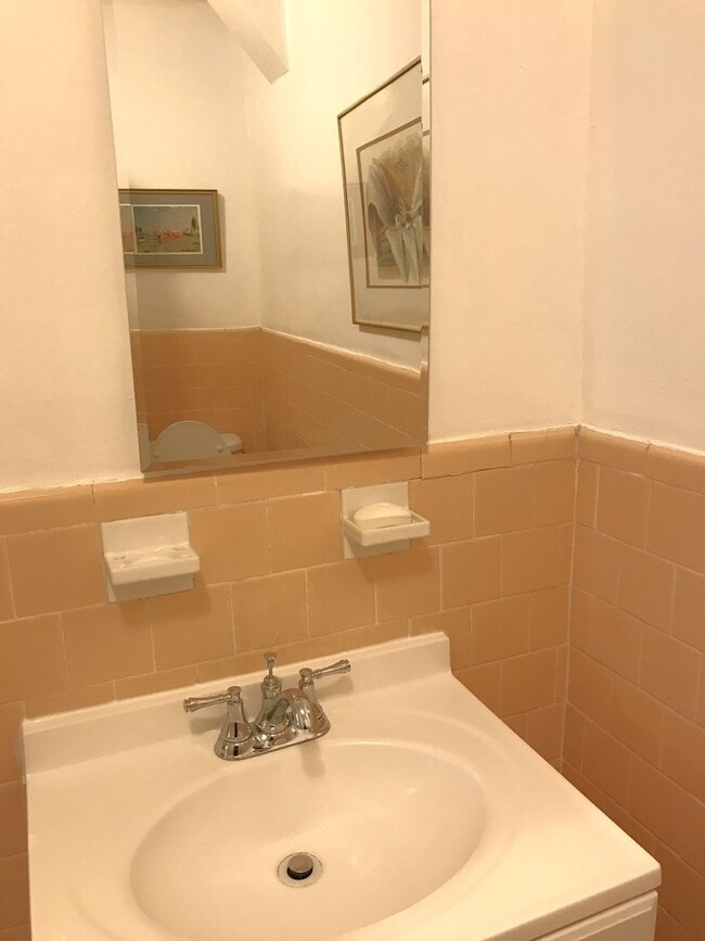 Building Photo - 0929-Castle