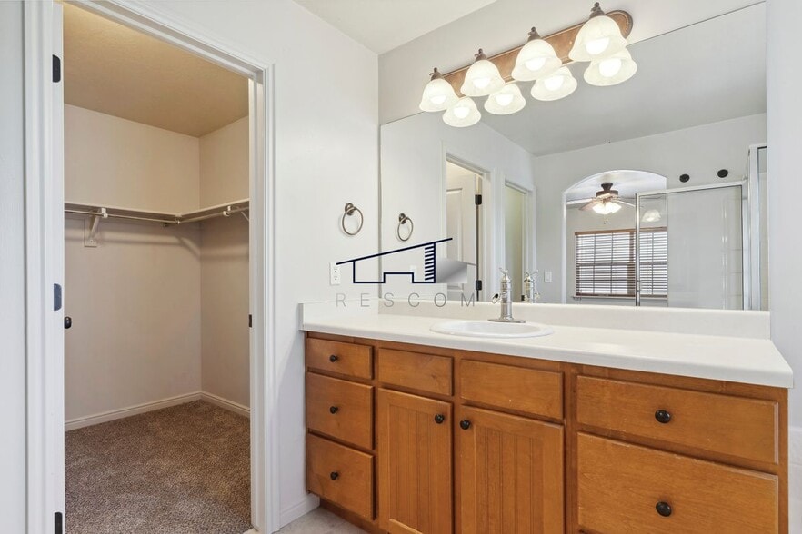 Building Photo - 6136 Brighton Ridge Dr