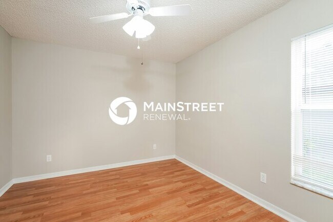 Building Photo - 3 Bedroom Pet-Friendly Home in Davenport, FL with Main Street Renewal