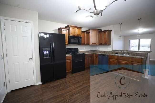 Building Photo - Beautiful 3 bed / 2 bath home - Nettleton!!