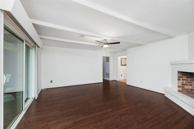 Building Photo - 5450 Birdwood Rd