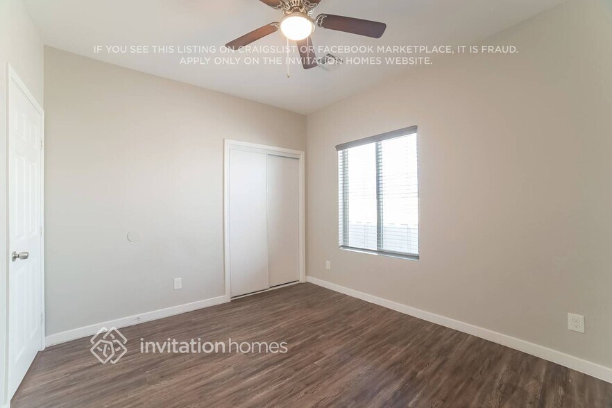 Building Photo - 10208 N 89th Ave