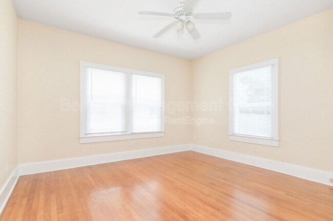 Building Photo - 1313 Buckingham Rd