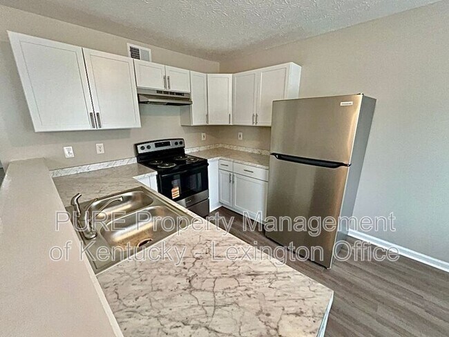 Building Photo - 133 Grinder Ct